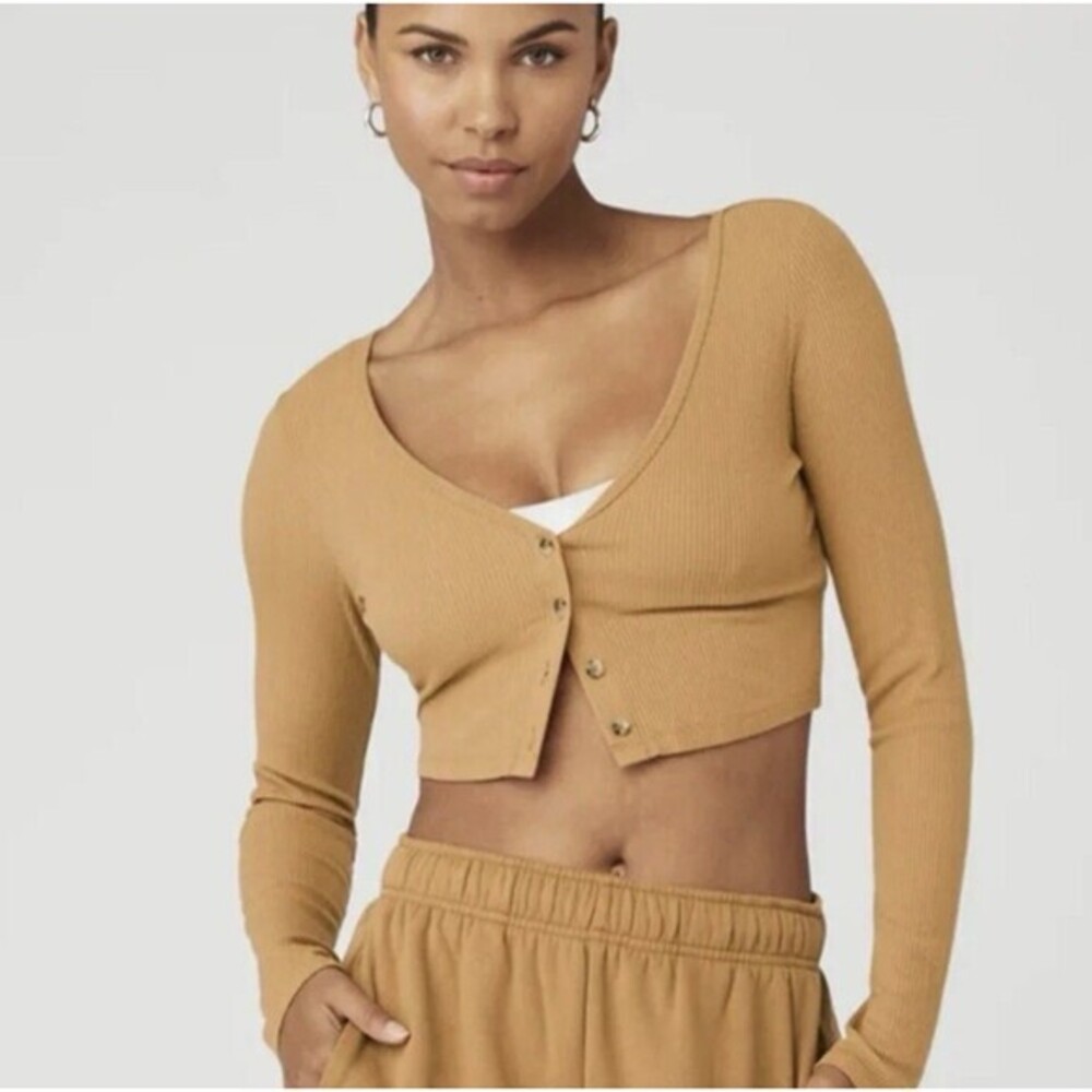 Alo Yoga Ribbed Cropped Whisper Cardigan Tan Camel Women’s size S